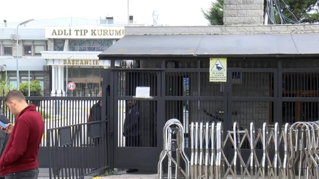 Antalyalı Sıla Ahsen İstanbul'da Pencereden Düşüp Öldü 5